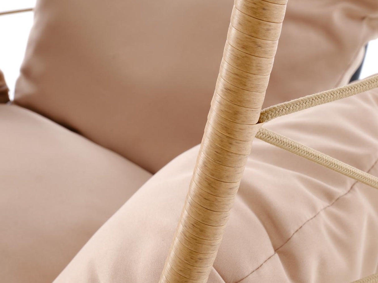 Piekaramais krēsls 599539