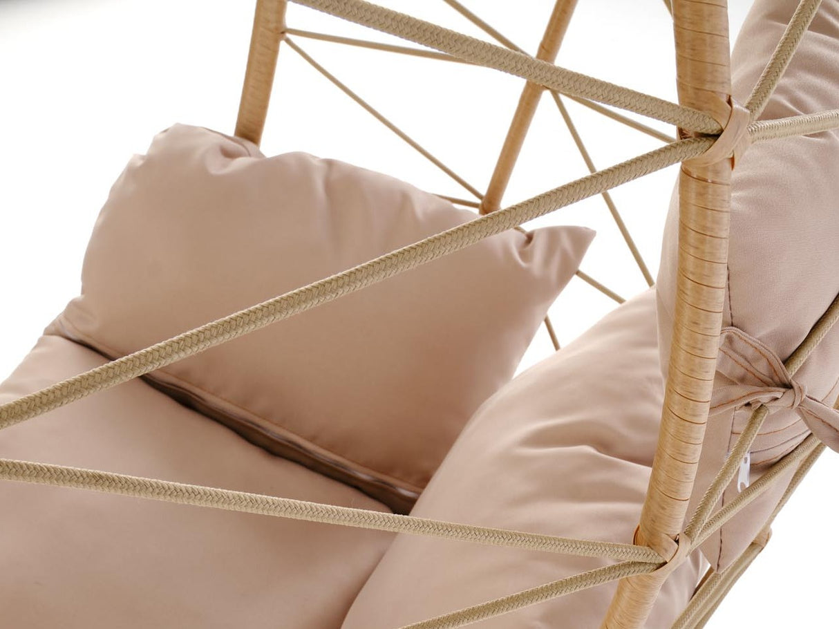 Piekaramais krēsls 599539