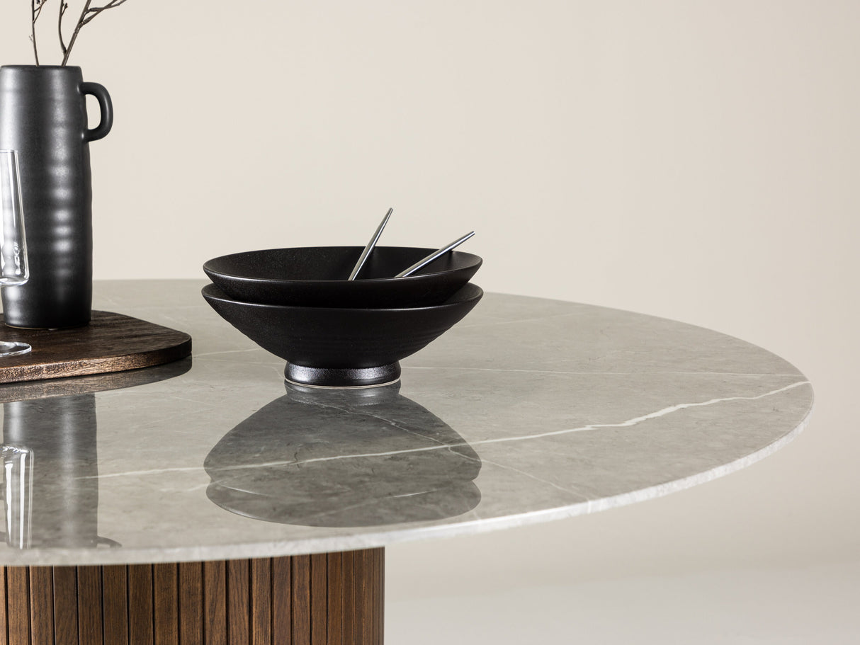 Galds 476464 4171382