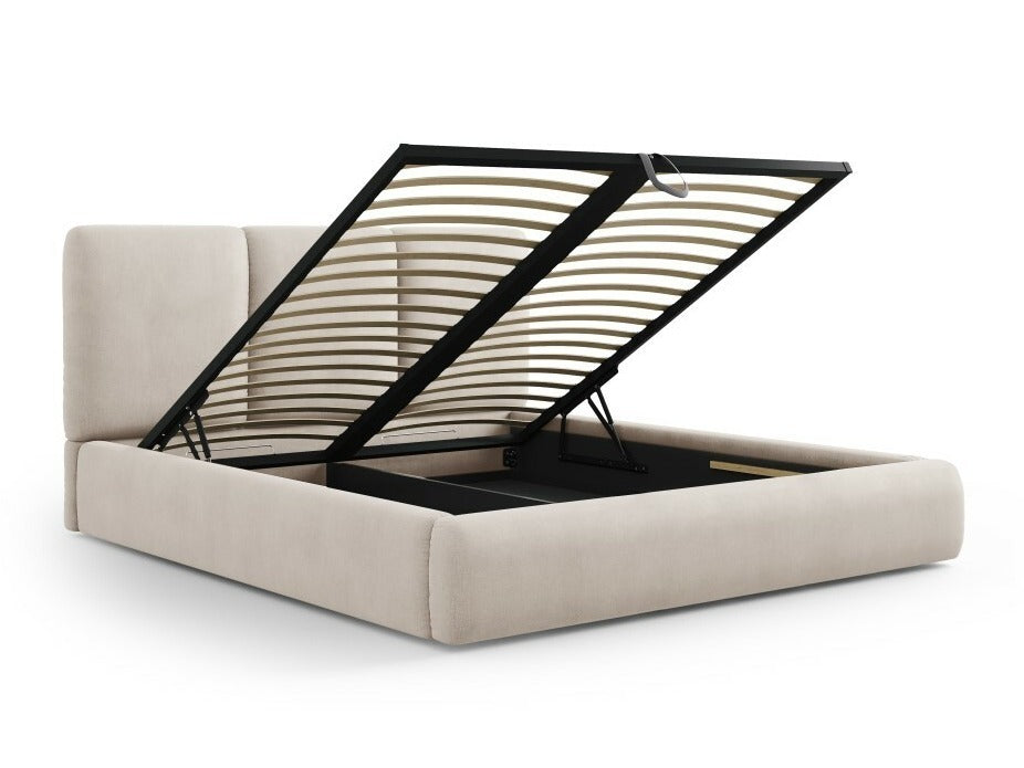 Gulta 593156 4212293