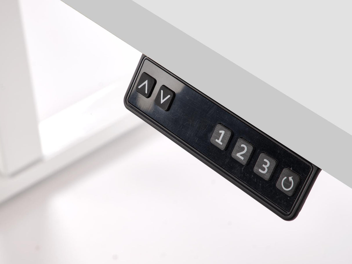 Rakstāmgalds ar regulējamu augstumu 588002