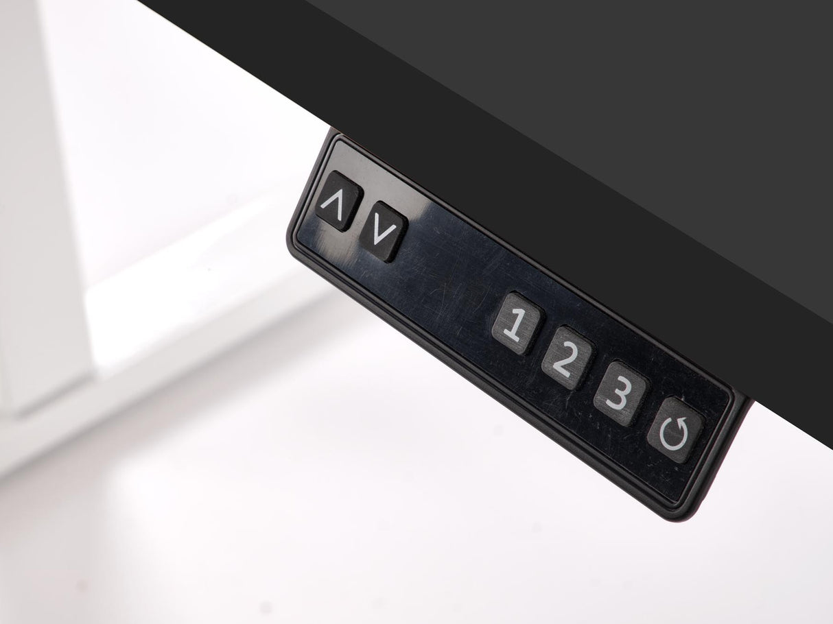 Rakstāmgalds ar regulējamu augstumu 588002