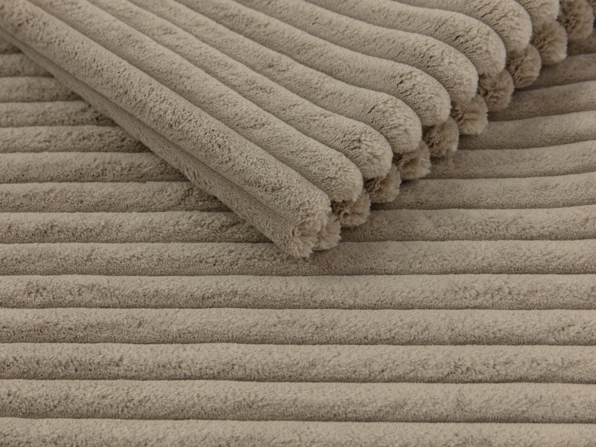 Gulta 544159 4245939