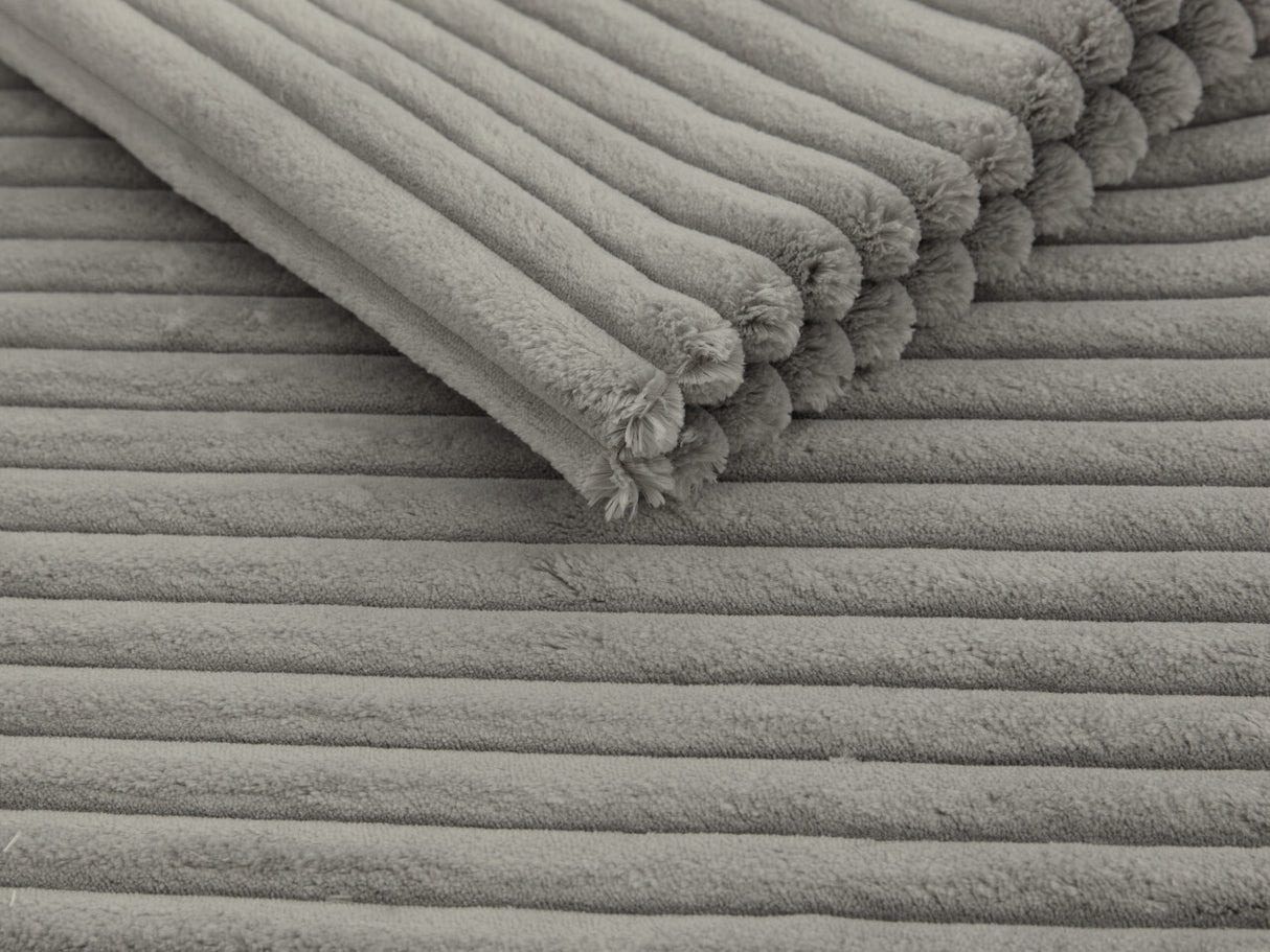 Gulta 544159 4245947