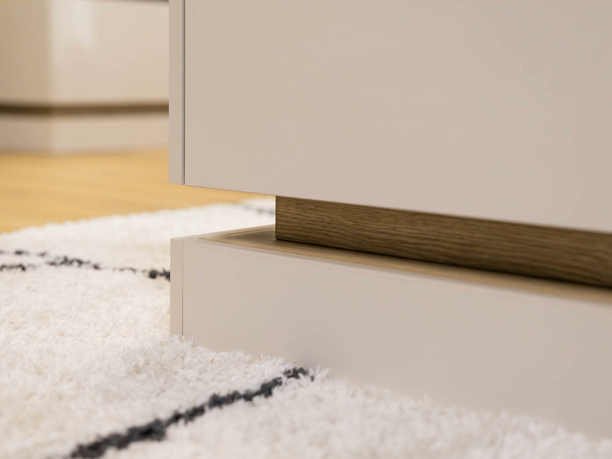 Skapis 611872 4272468