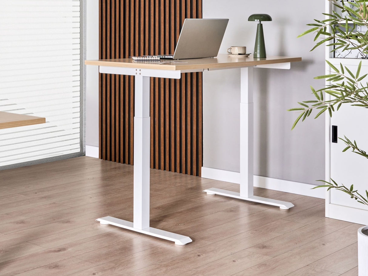 Rakstāmgalds ar regulējamu augstumu 620824