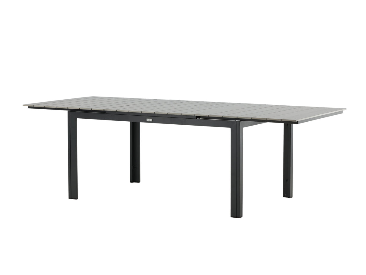 Dārza galds 270717 4390854