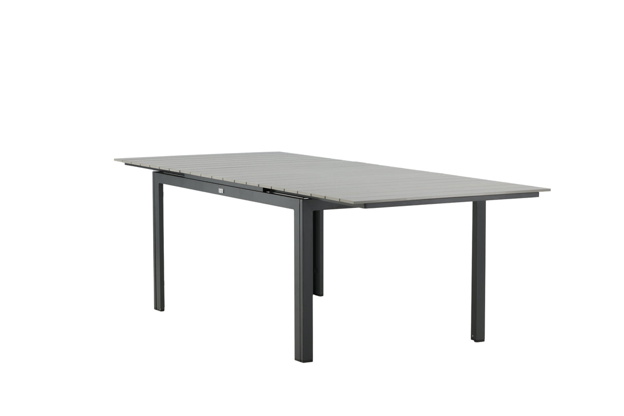 Dārza galds 270717 4390855