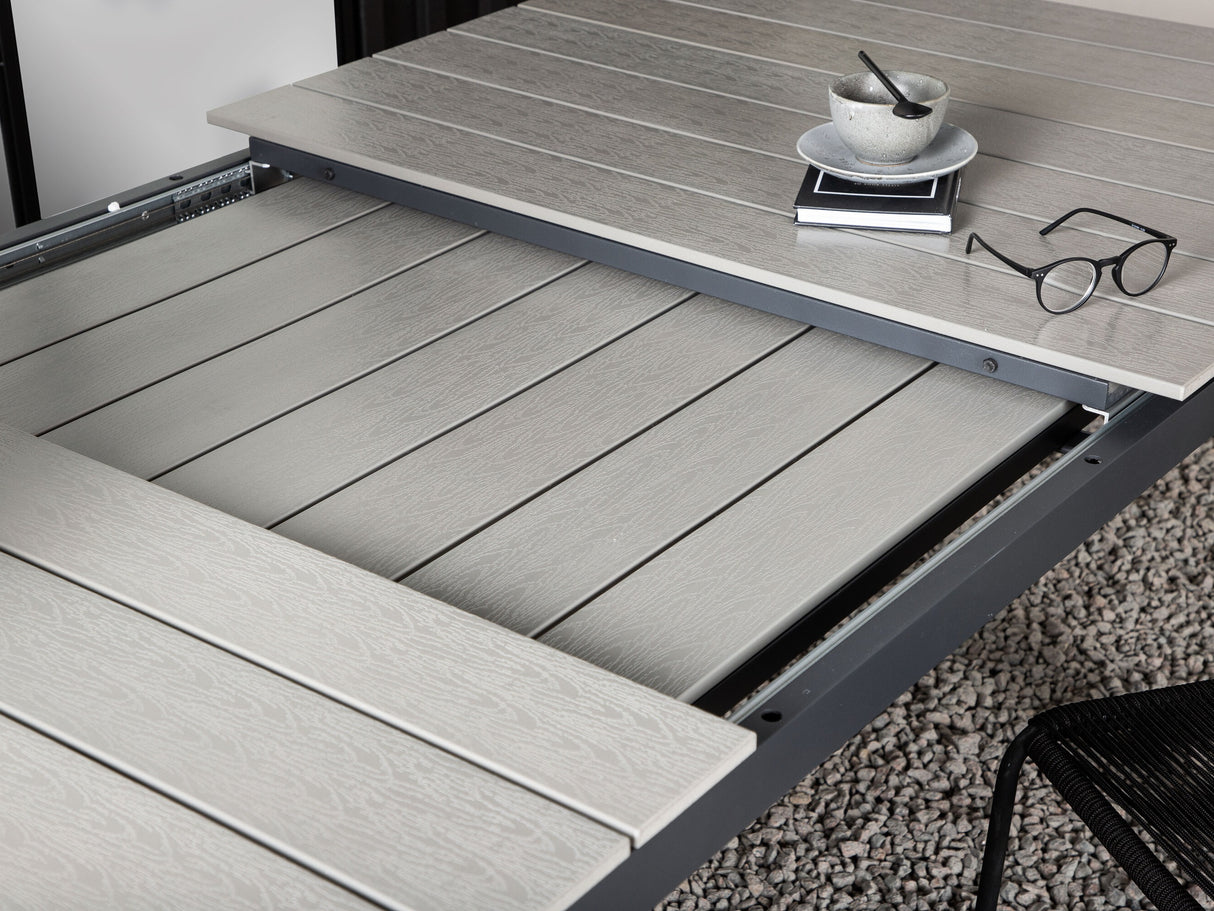 Dārza galds 270717 4390859