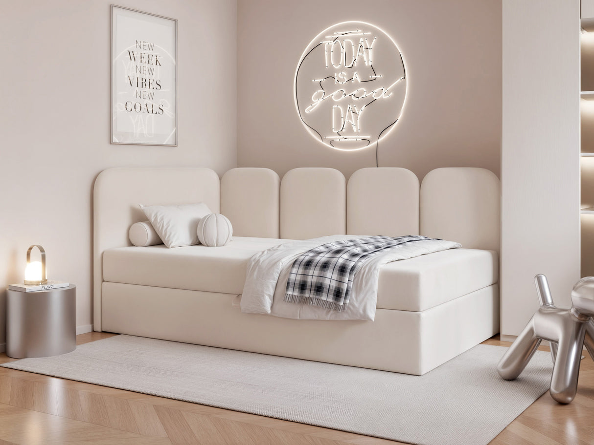 Gulta 613072 4457370