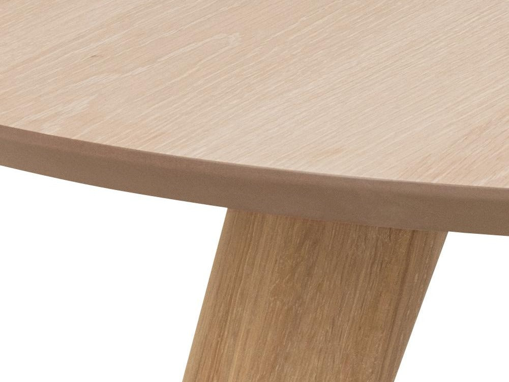 Galds 498065 4462404