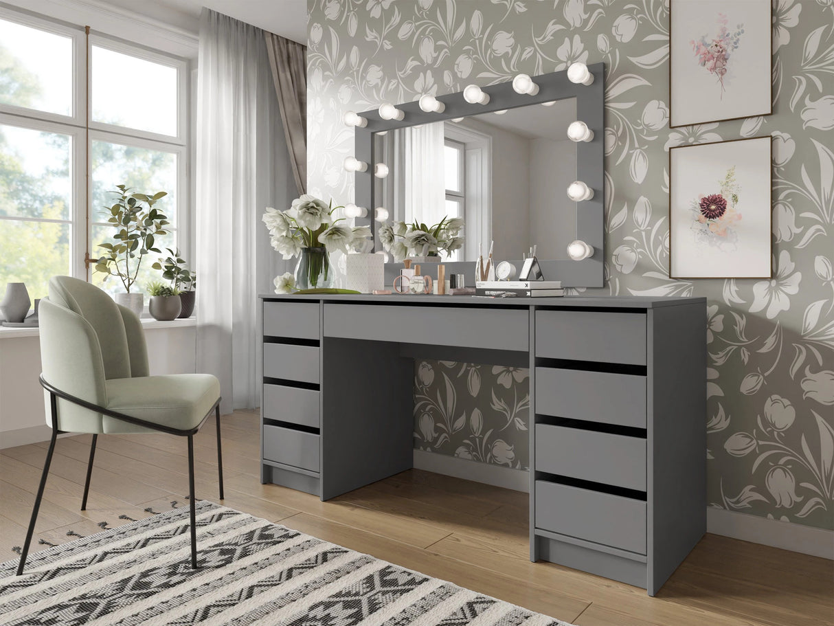 Rakstāmgalds 565107 4496382