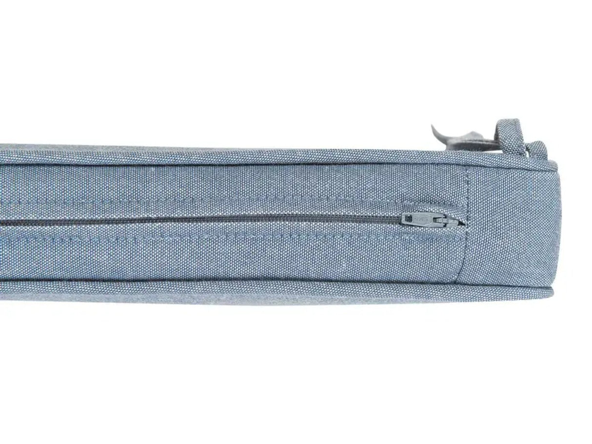 Galds un krēslu komplekts 639381