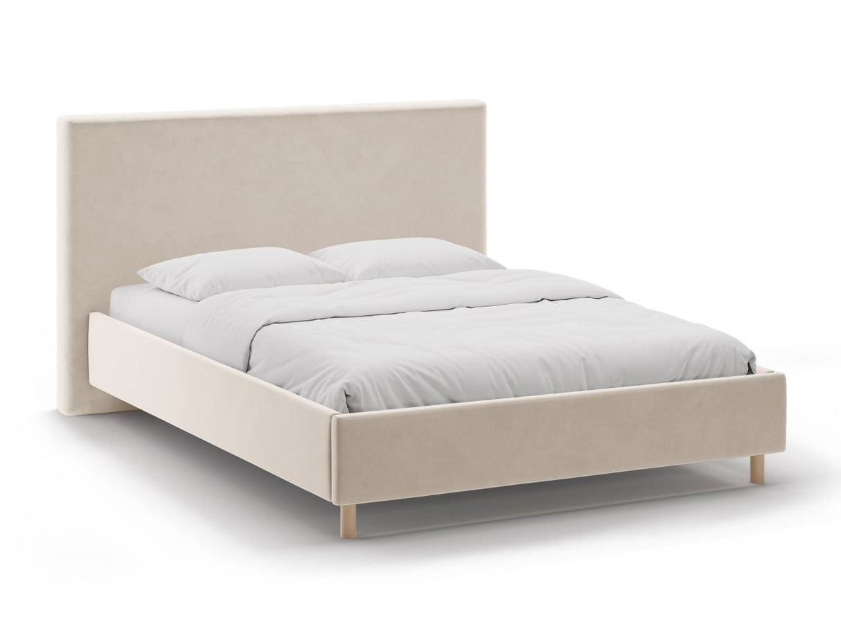 Gulta 640736