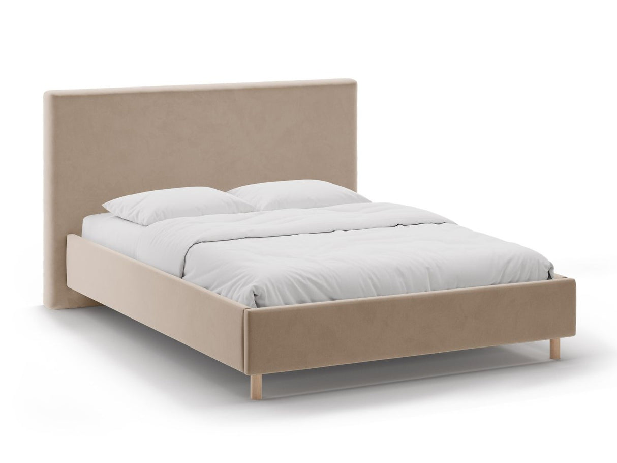 Gulta 640736