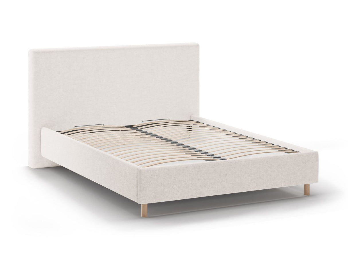 Gulta 640736