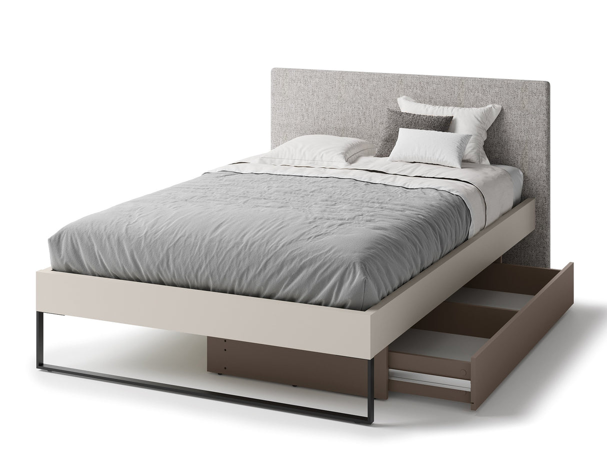 Gulta 559241 4615613