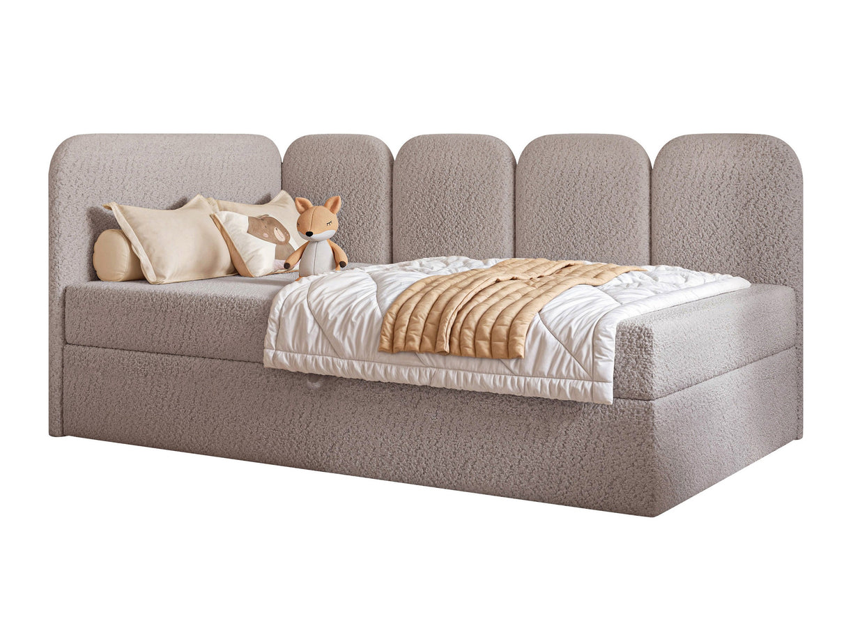 Gulta 613072 4657177