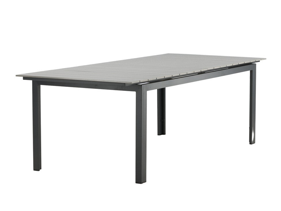 Galds un krēslu komplekts 426104