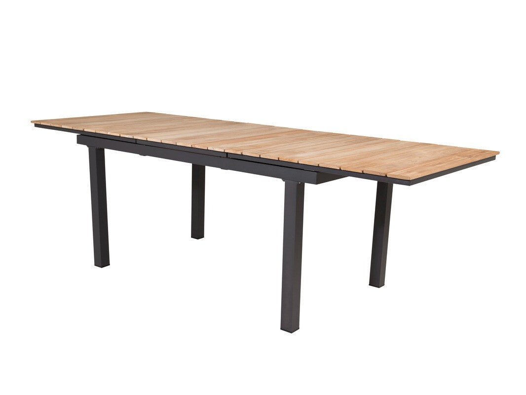 Galds un krēslu komplekts 484376
