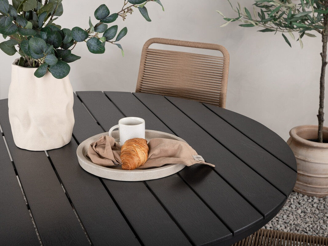 Galds un krēslu komplekts 577044