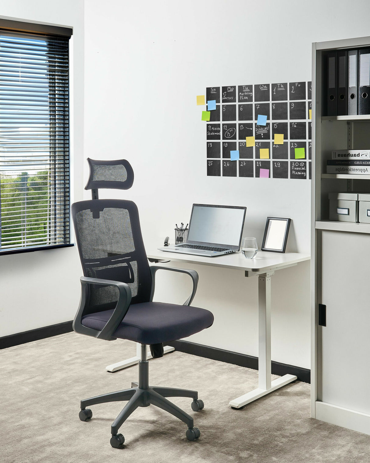 Biroja krēsls 590726