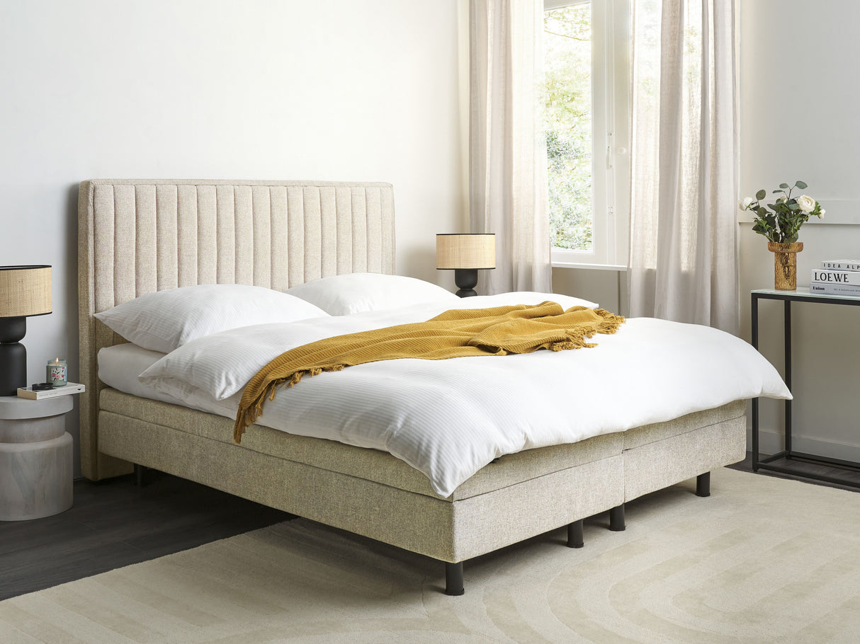 Gulta 596649