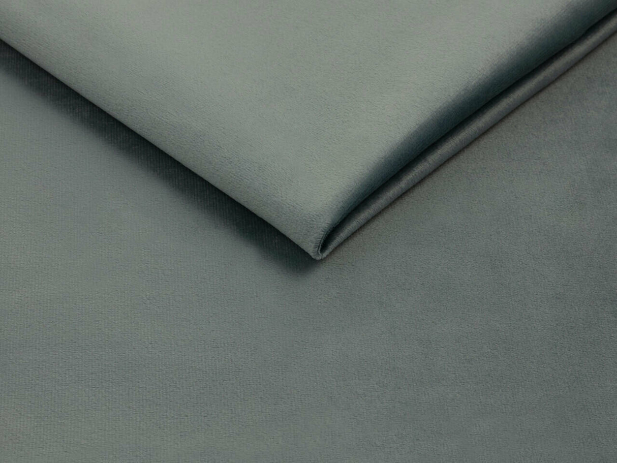 Gulta 599227 4245845