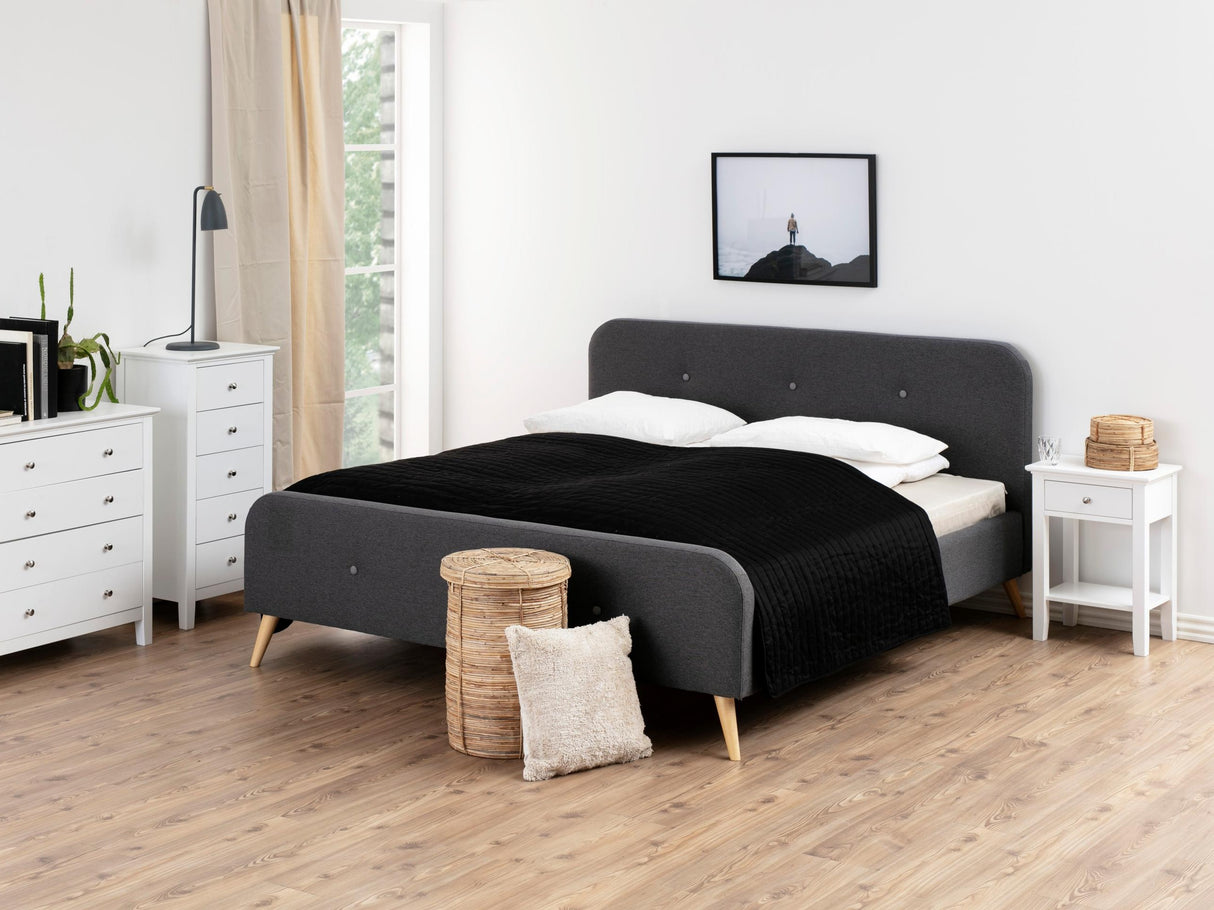 Naktsgaldiņš 373812 4287087