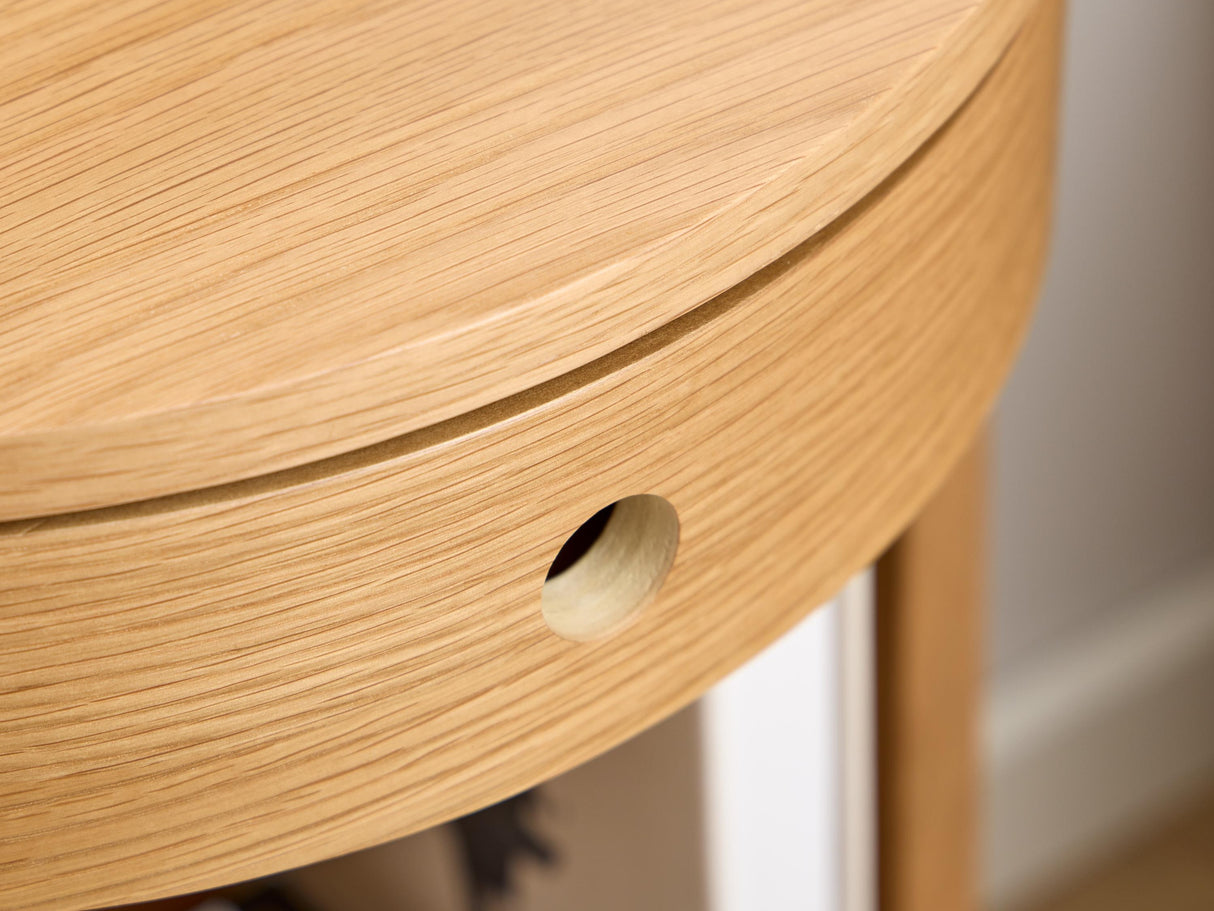 Naktsgaldiņš 617843