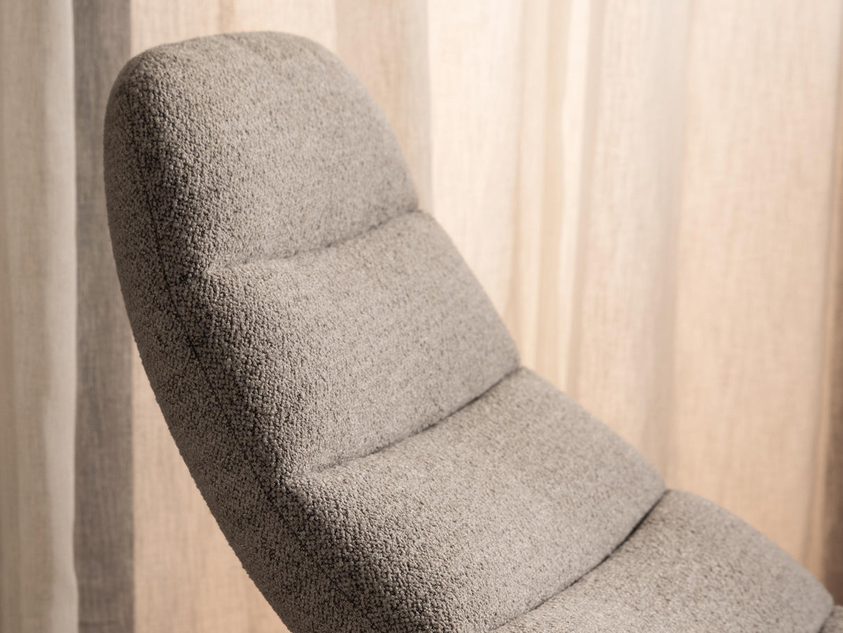 Kušete 559488 4328929