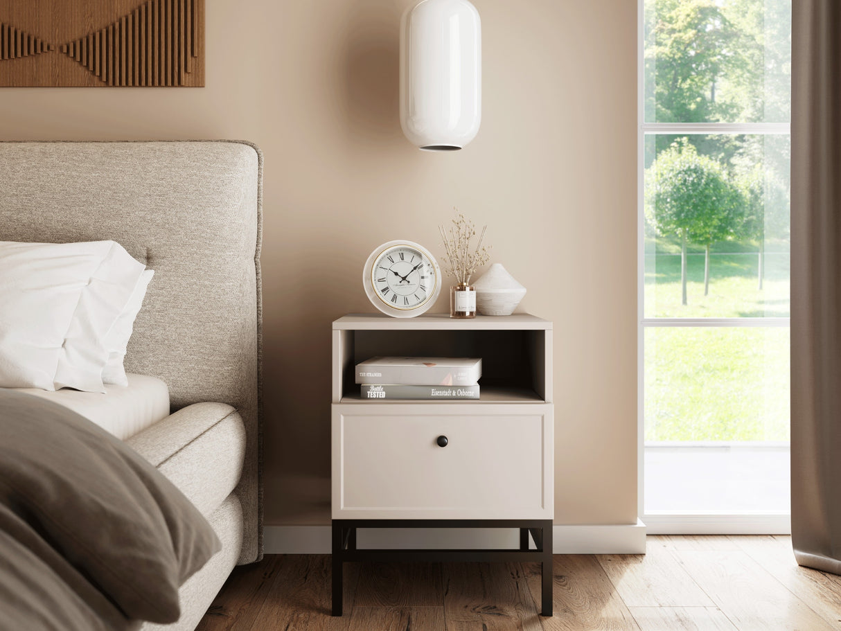 Naktsgaldiņš 620639