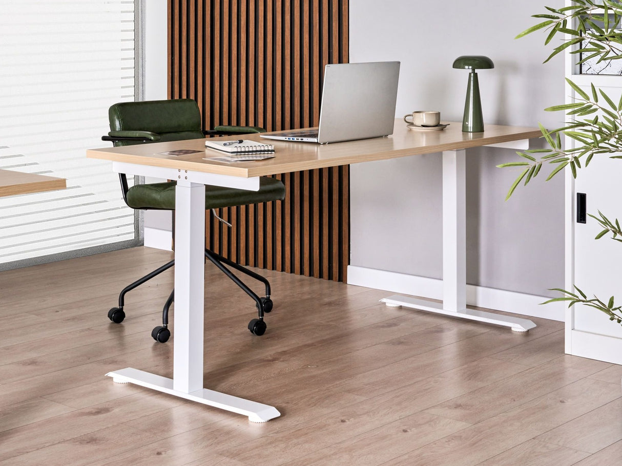 Rakstāmgalds ar regulējamu augstumu 554402