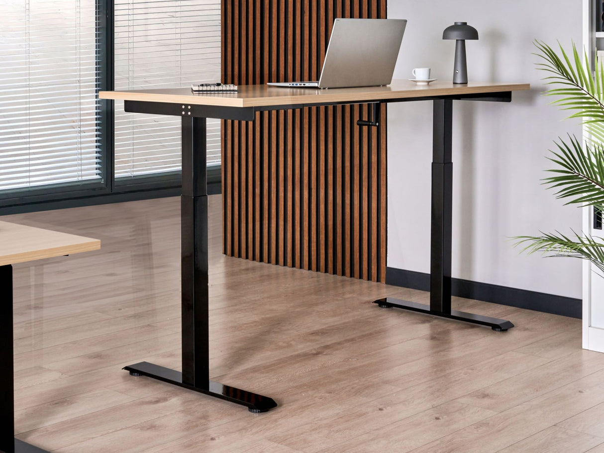 Rakstāmgalds ar regulējamu augstumu 554501