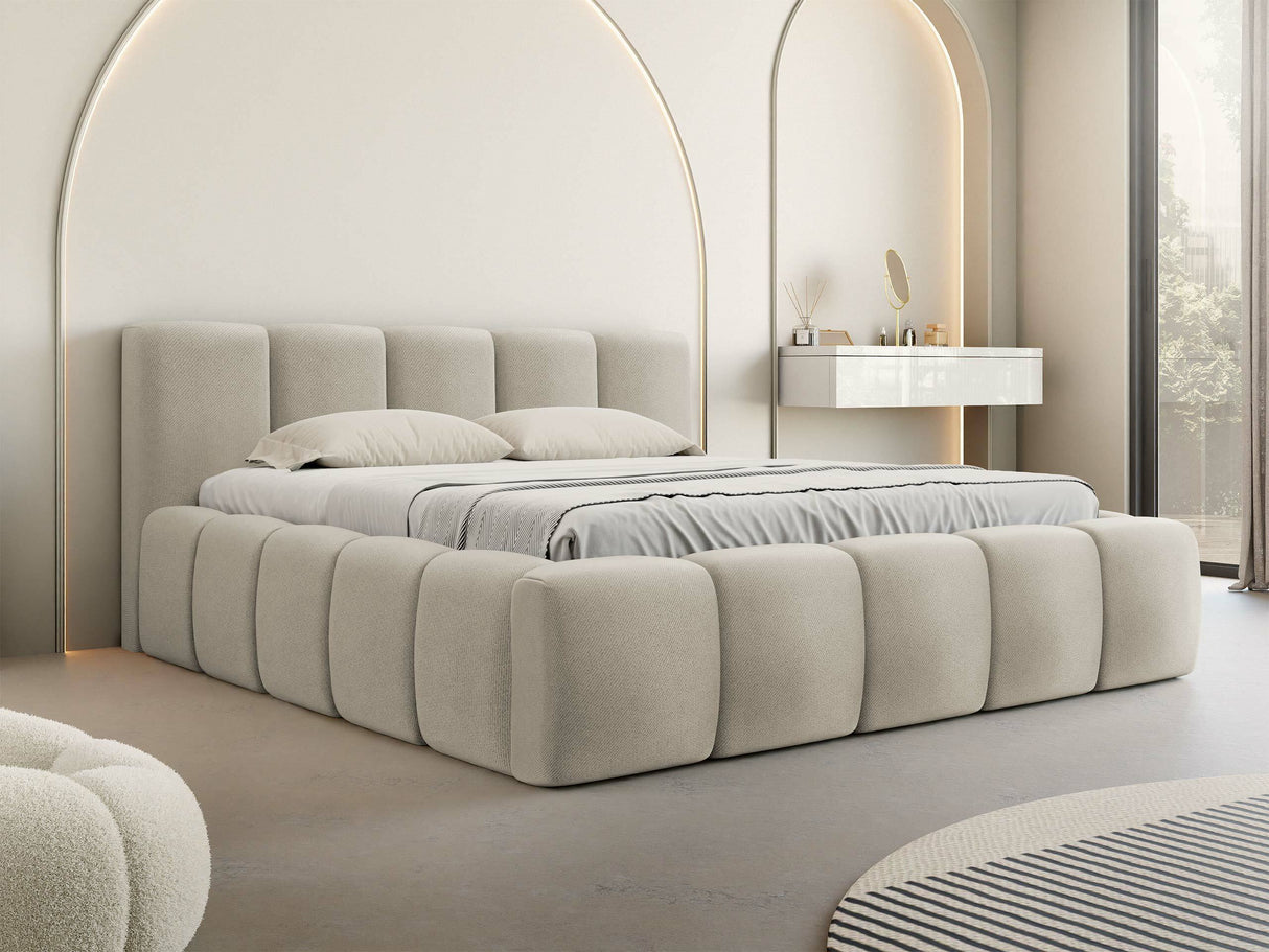 Gulta 586799 4374959