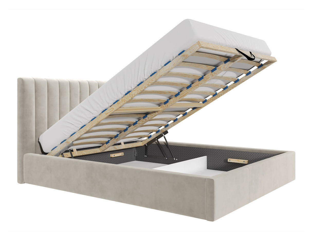 Gulta 494265 4376287