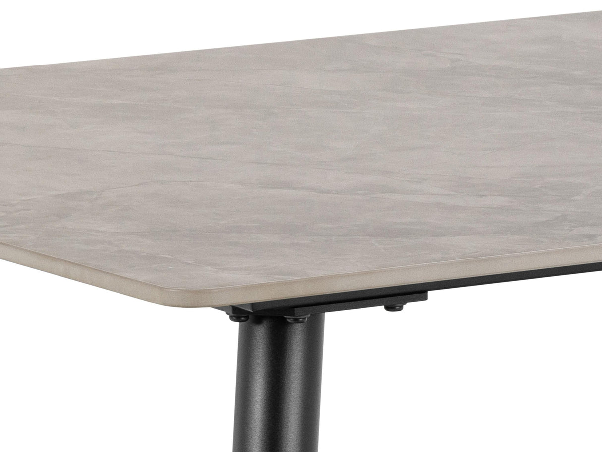 Galds 449352 4400479