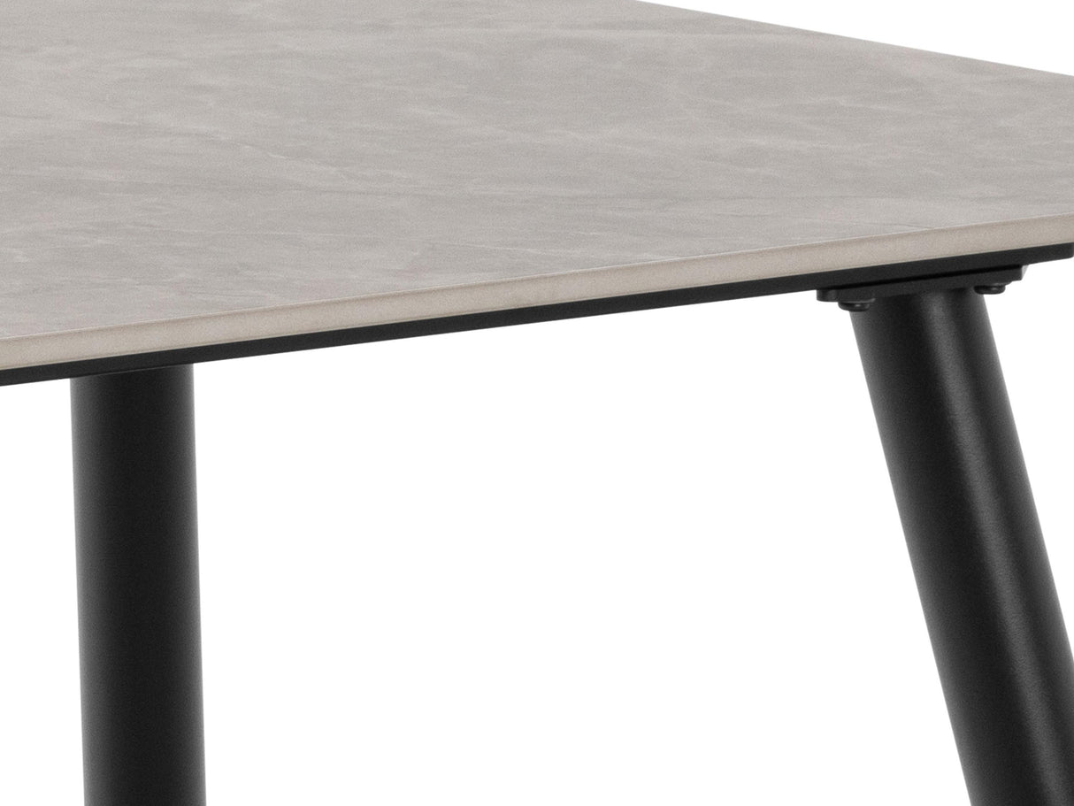 Galds 449352 4400480