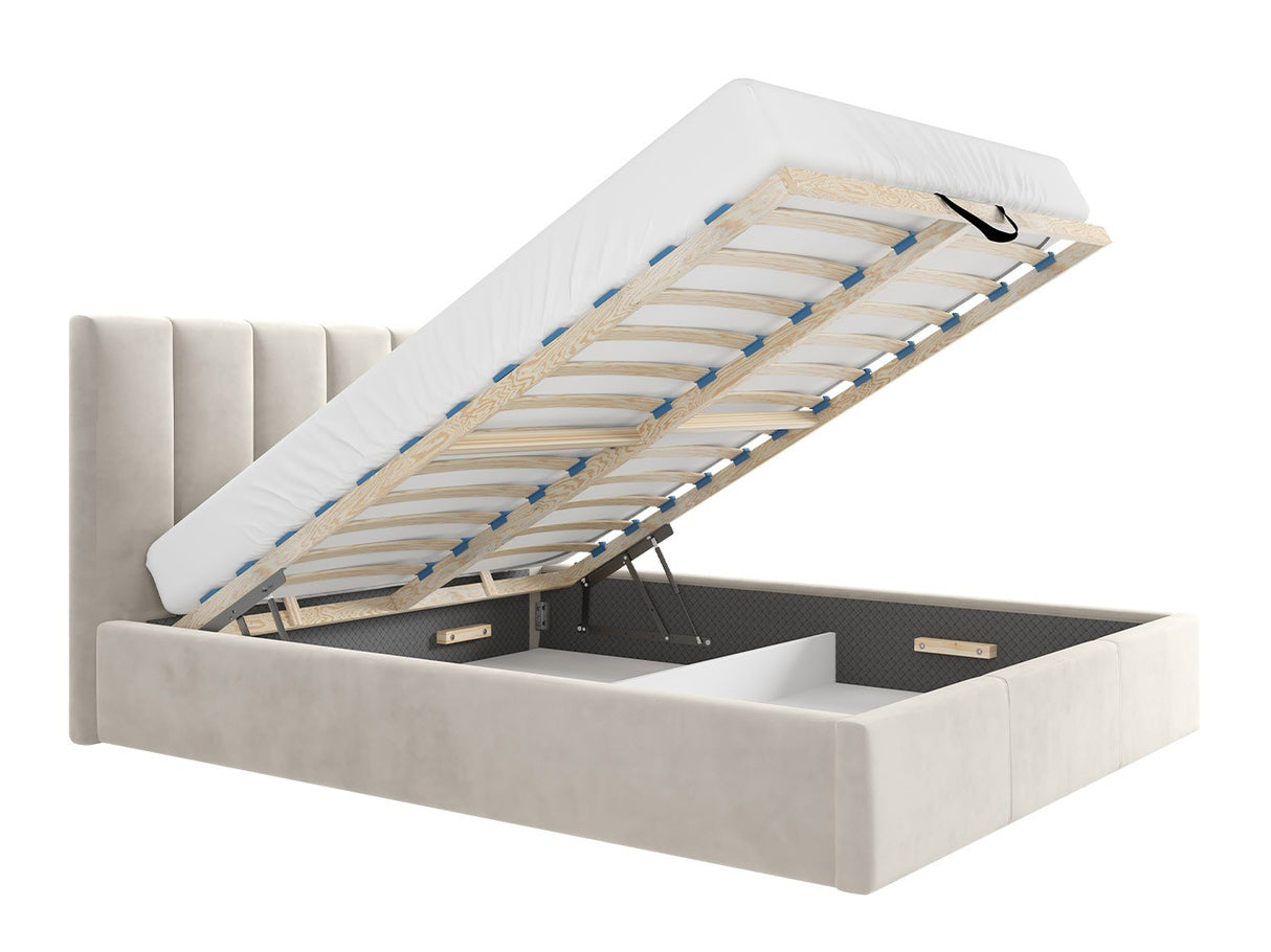 Gulta 206768 4439974