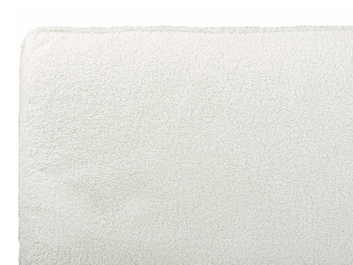 Gulta 572558 4455153