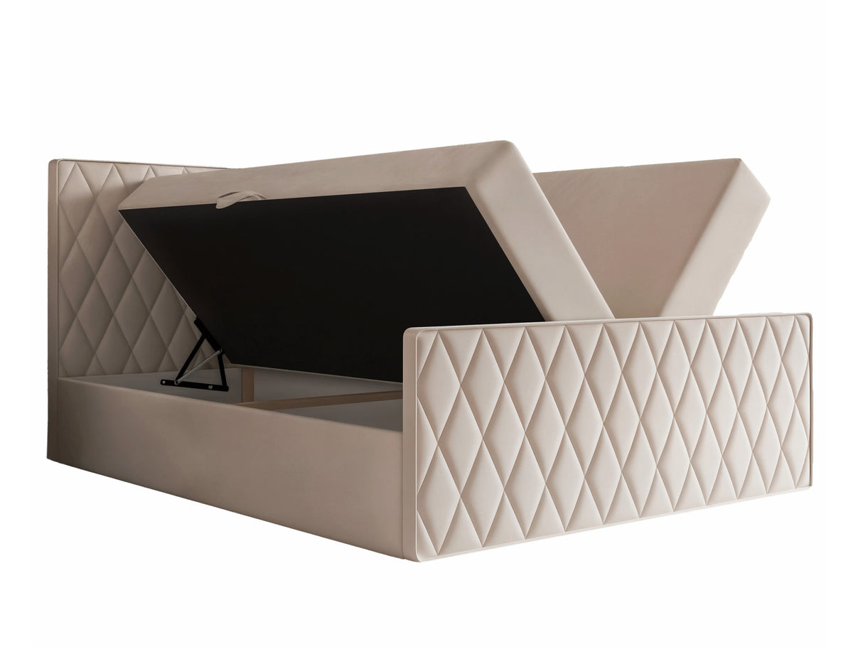 Kontinentālā gulta 632735 4481759