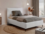 Gulta 632435 4483819