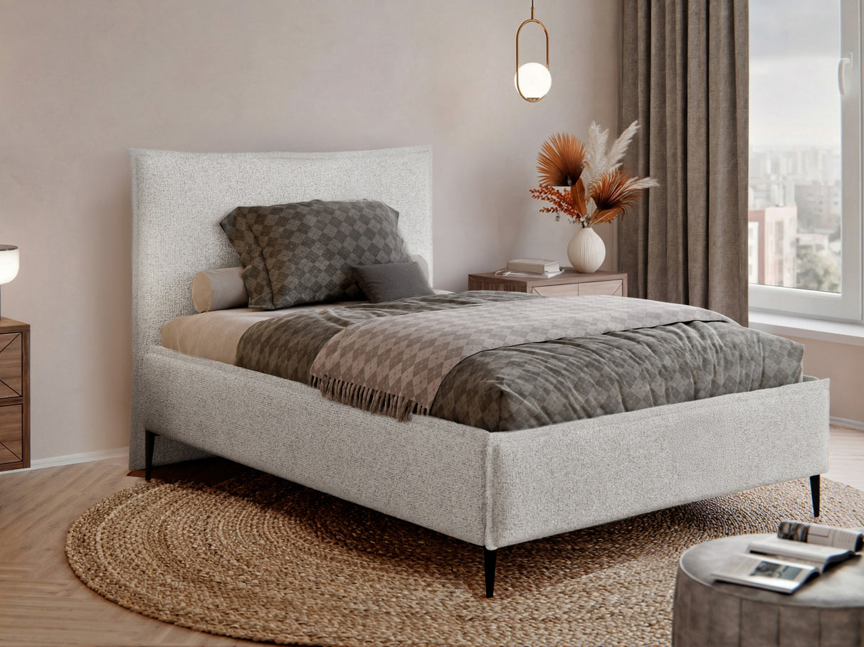 Gulta 632435 4483964