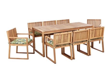 Galds un krēslu komplekts 639381