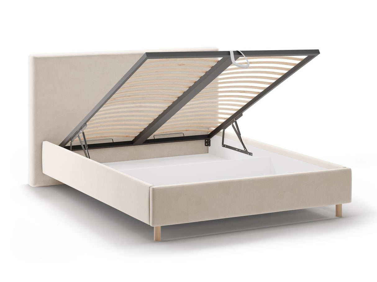 Gulta 640736