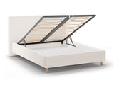 Gulta 640736
