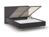 Gulta 640736