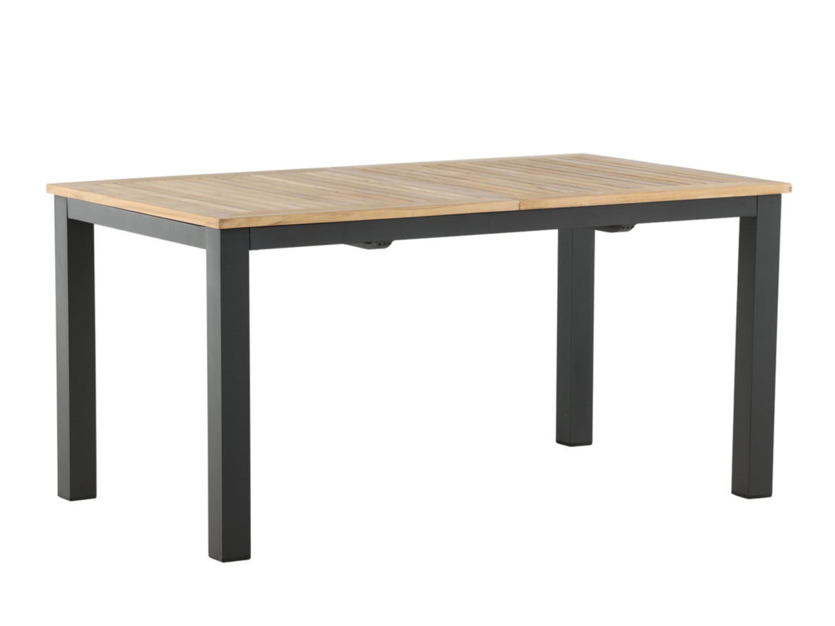 Galds un krēslu komplekts 642163