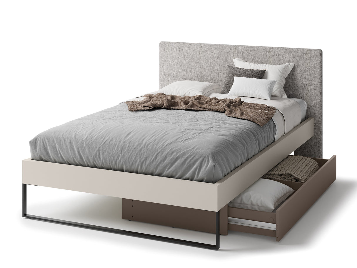 Gulta 559241 4615614