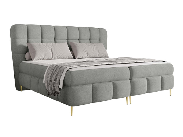 Kontinentālā gulta 567041 4626804